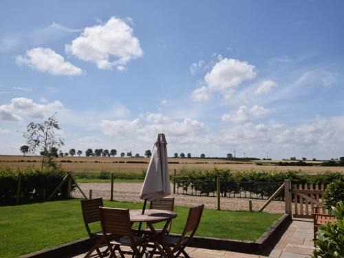 Winterton-on-Sea House | 2 Bed in Winterton-on-Sea LOWFA