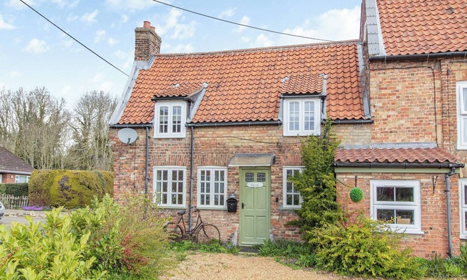 Tilney Fen End Cottage | 2 bedroom accommodation in Watlington, near King&rsquo;s Lynn