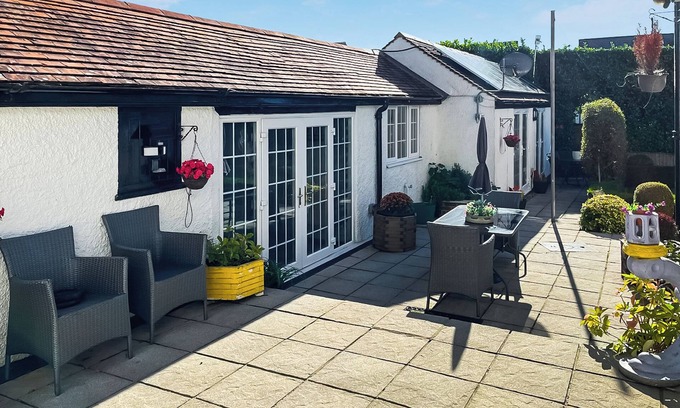 Plymouth Apartment | 2 bedroom accommodation in Plymouth