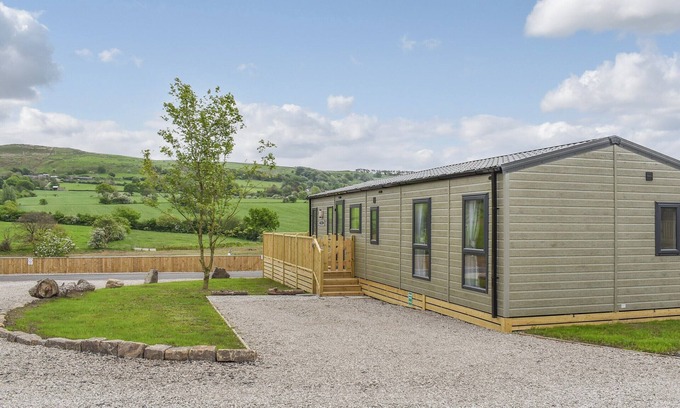 Fence Cottage | 2 bedroom accommodation in Barrow, near Clitheroe