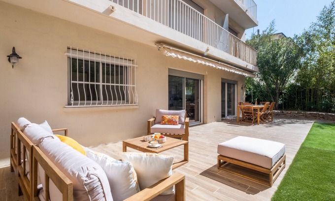 Cannes Apartment | 2-Bedroom Apartment with Garden