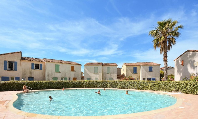Aigues-Mortes House | 2 bedroom cozy home in Aigues-Mortes