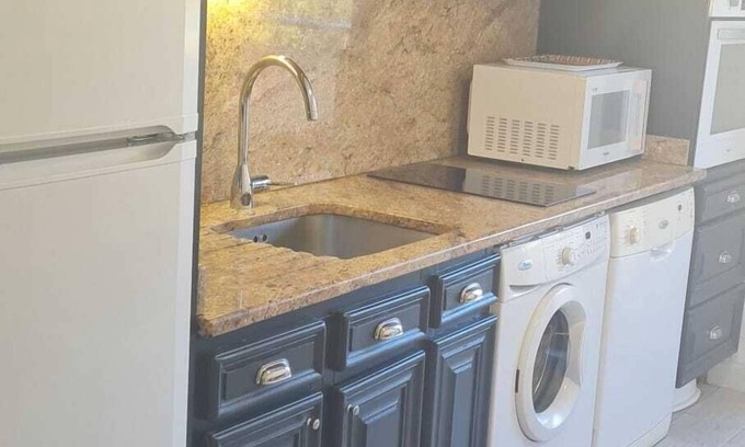 Cannes Apartment | 2 Bedrooms behind to the hotel Martinez