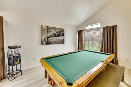 Rancho Cucamonga House | 2 Mi to Victoria Gardens Rancho Cucamonga Haven