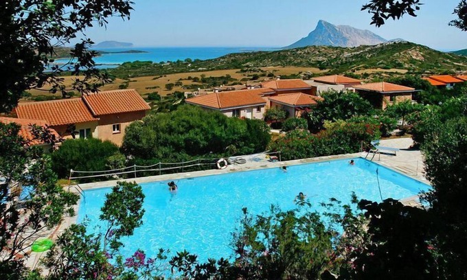 Monte Petrosu Apartment | 2-room apartment in the Residence Lu Nibareddu