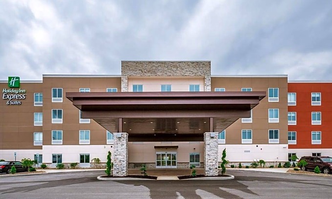 Saint Marys Saint Joseph County Hotel | 2-Star Hotel ∙ Holiday Inn Express & Suites South Bend - South, an IHG Hotel