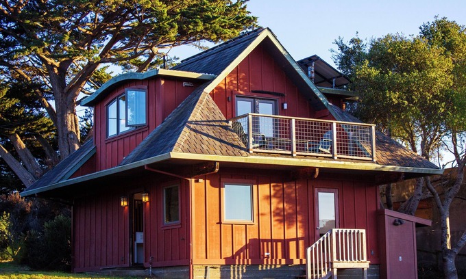 Point Reyes Station House | 2 Story House with Nature Views 5-min Walk to Downtown Point Reyes