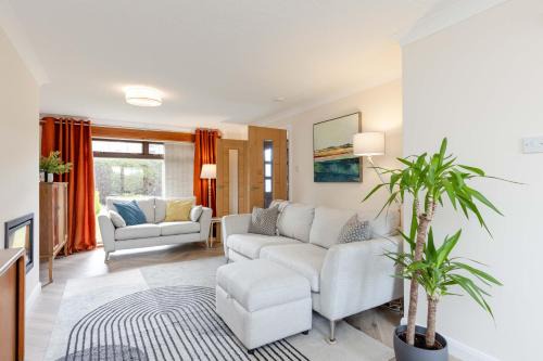 Inverkeithing House | 20 mins to Edinburgh 3 bedroom detached family house Guests love it here
