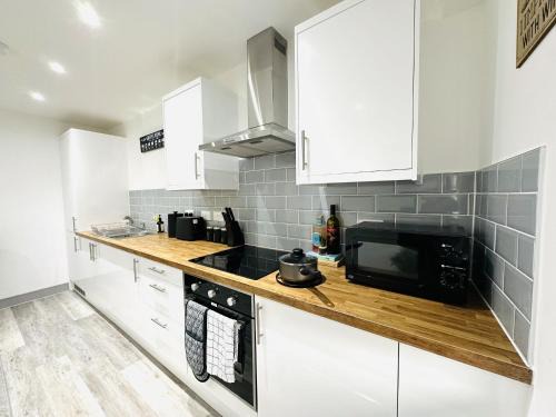 Wakefield Apartment | 202 Grosvenor House