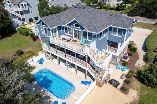 Duck House | 2072 - Laughing Duck