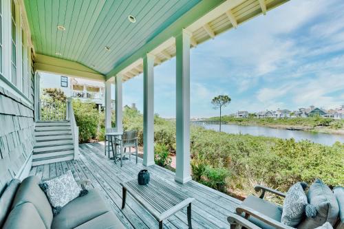 WaterSound Beach House | 217 Gulf Bridge Lane