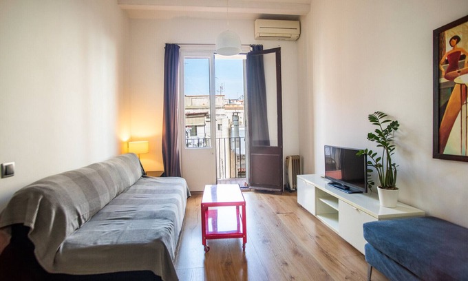 El Poble-sec Apartment | 21CRM1068 - Fantastic & tipical Catalonian 2BR fla