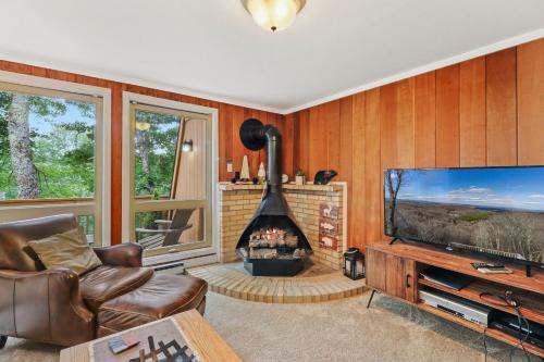 Beech Mountain Apartment | 220 Charter Hills Rd B5 by Carolina Stays