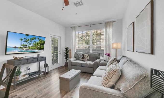 Windsor Palms House | 2303 Butterfly Palm #102