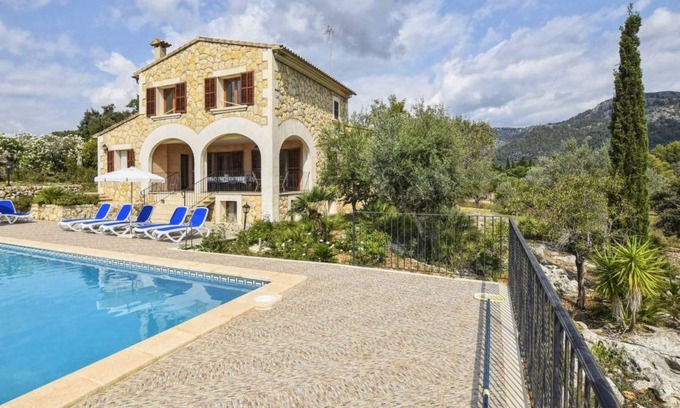 Campanet House | 280 m² Apartment ∙ 5 bedrooms ∙ 10 guests