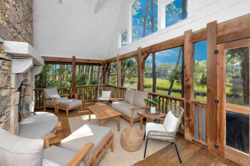 Vanderhorst Plantation House | 29 Marsh Cottage Lane by Akers Ellis Rentals