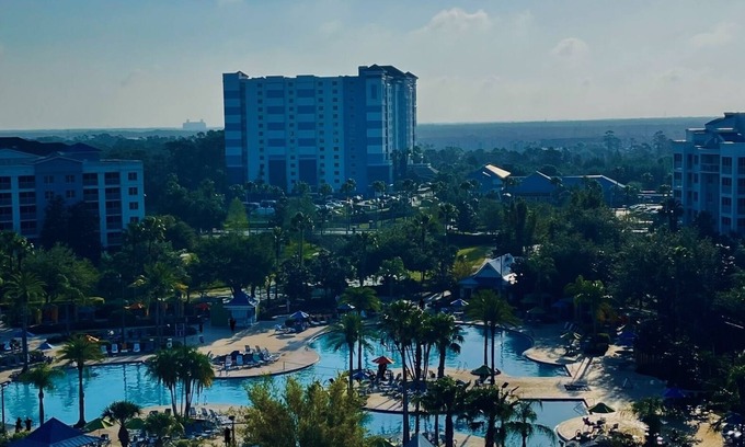 Florida Central Atlantic Coast Resort | 2br 2ba Villa with Water Park & Splash Pad near Disney-Universal-Sea World