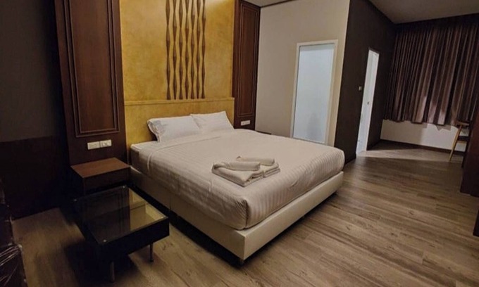 Ban Lam Rua Taek Apartment | 2M Place Apartment