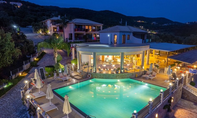 Sivota Apartment | 3 Aktes Suites & Studios