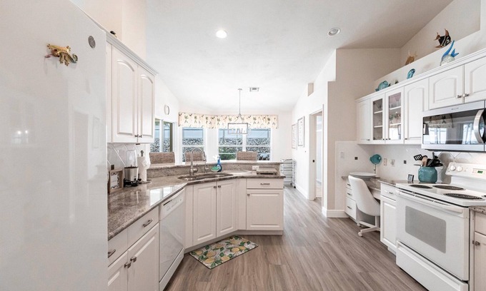 Marco Island House | 3 BDRM Island Retreat w/Private Pool