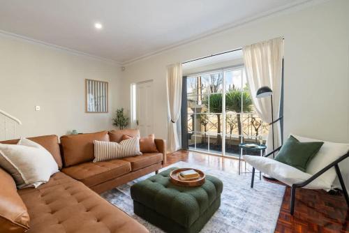 North Adelaide House | 3 Bed Close To City Adelaide Oval Golf Course