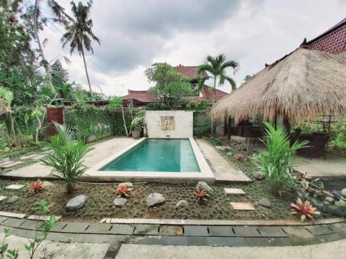 Kedewatan Villa | 3 Bed Rooms Corner Ubud Private villa
