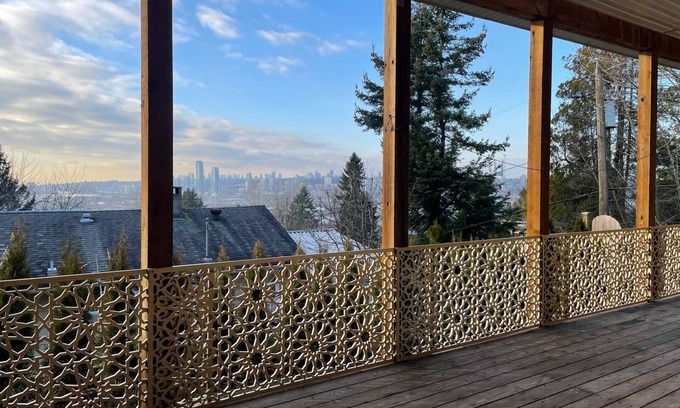 Surrey House | 3 Bed Suite - Best View In Town!
