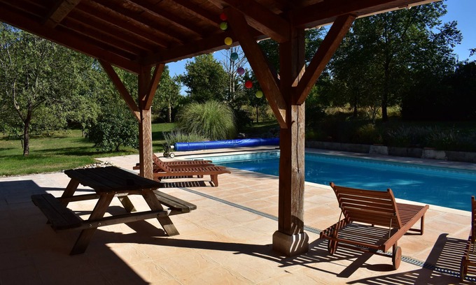 Roquecor House | 3 bedroom, 3 bathroom vacation home with Pool and Pool House.