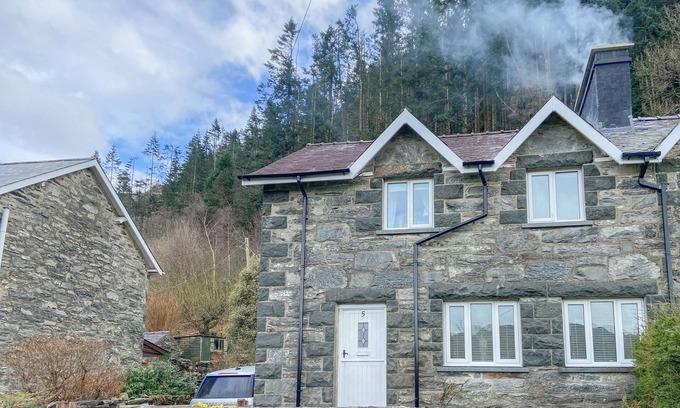 Penmaenpool Cottage | 3 bedroom accommodation in Penmaenpool, Dolgellau