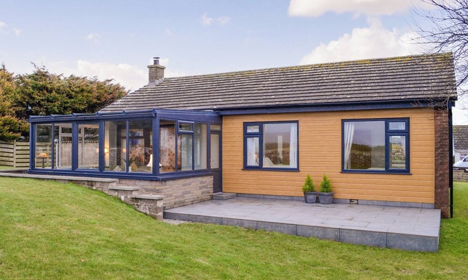 Foss Cottage | 3 bedroom accommodation in Southerness, near Sandyhills