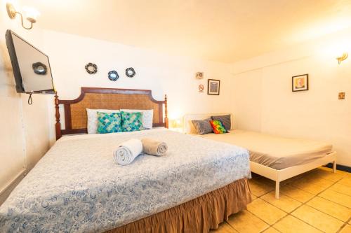 Esperanza Apartment | 3-Bedroom Deluxe Beachfront Suite 7 Atabey