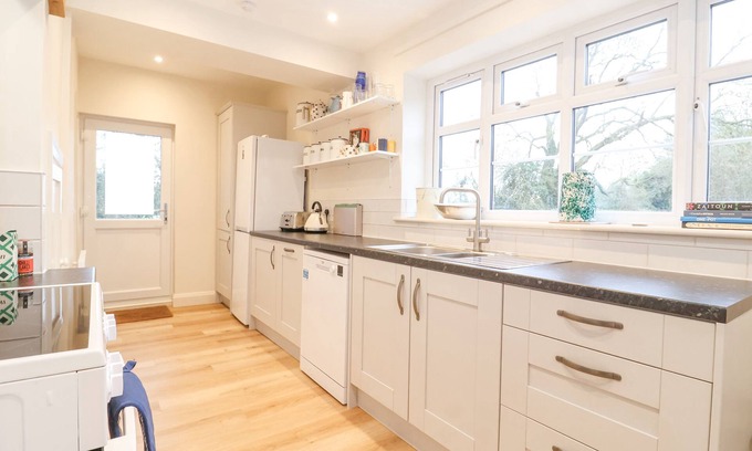 Campsea Ashe Cottage | 3 Chantry Cottages