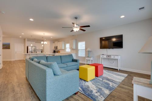 Ocean Isle Beach House | 3 Mi to Golf and Waterway Ocean Isle Beach Retreat!