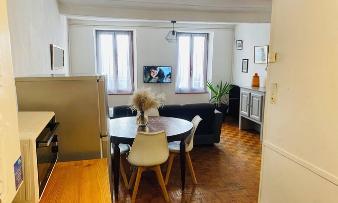 Bastide Saint-Louis Apartment | 3. Old-fashioned Downtown 55m2 BOX FREE LUGGAGE