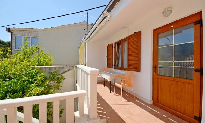 Rogoznica Apartment | 30 m² Apartment ∙ 1 bedroom ∙ 2 guests