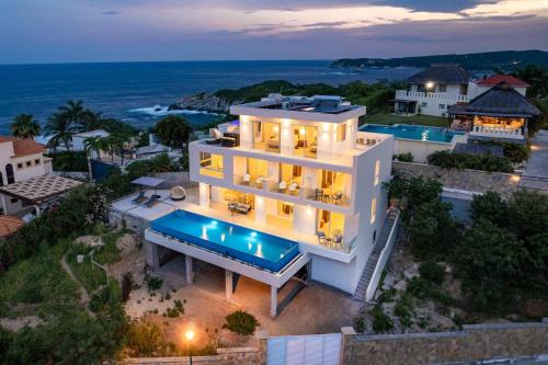 Santa Maria Huatulco Villa | 3047 - Villa Manguito