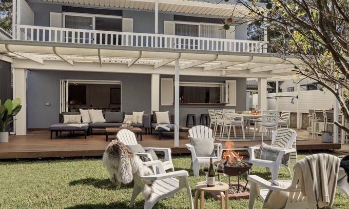 Vincentia House | 35 South by Latitude South Coast