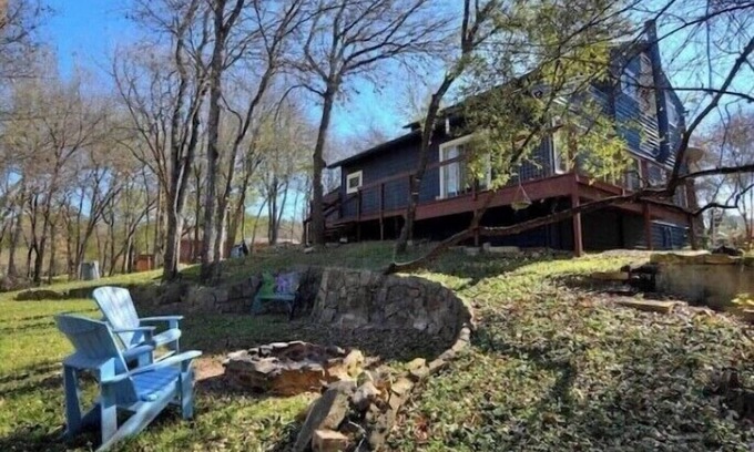 Montview Harbor House | 3BR 2.5Bath at Lake Travis