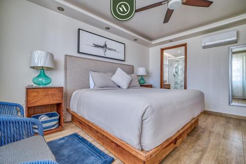 Marina Vallarta Apartment | 3BR Condo with Private Balcony - Pool - Marina