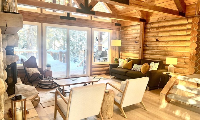East Kootenay Cabin | 4 Bed Cabin at Panorama Resort