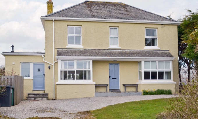 Thurlestone Cottage | 4 bedroom accommodation in Thurlestone