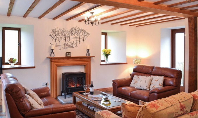 Brecon Cottage | 4 bedroom accommodation in Soar, near Brecon