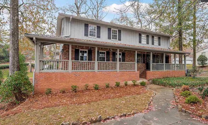 Cahaba Heights House | 4-Bedroom Home in Cahaba Heights