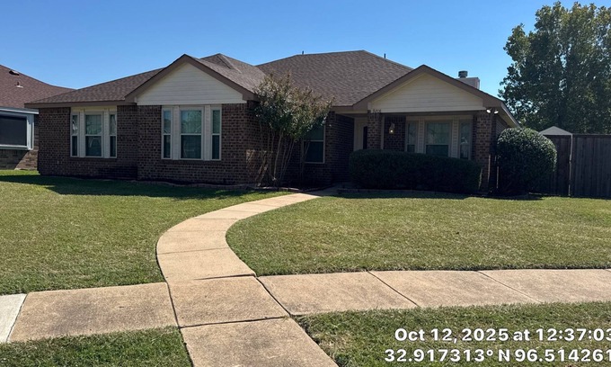 Rowlett House | 4-bedroom house in delightful Rowlett with AC