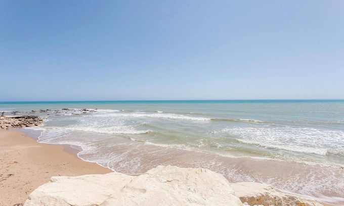 Caucana-finaiti-casuzze-finaiti Nord House | 4 bedroom accommodation in Santa Croce Camerina
