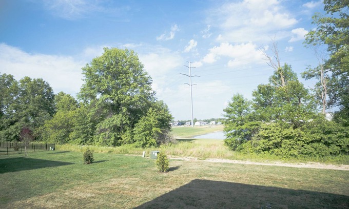 Delaware House | 4-bedroom modern house in lovely Delaware with AC,