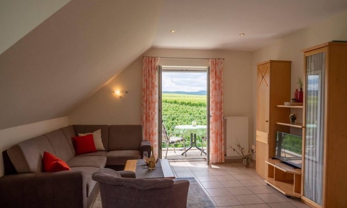 Kowerich Apartment | 4-Bettwohnung Held * (Guesthouse) - Ferienweingut Winnebeck