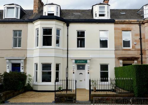 Leith House | 4 Friends House