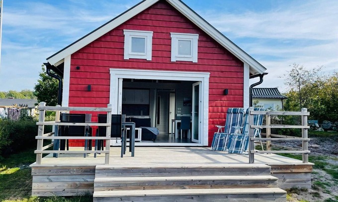 Falkvik House | 4 star holiday home in SÖLVESBORG