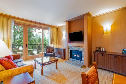 Cle Elum Apartment | 4008 Cozy ONE Bedroom in Suncadia with Heated Pool Access